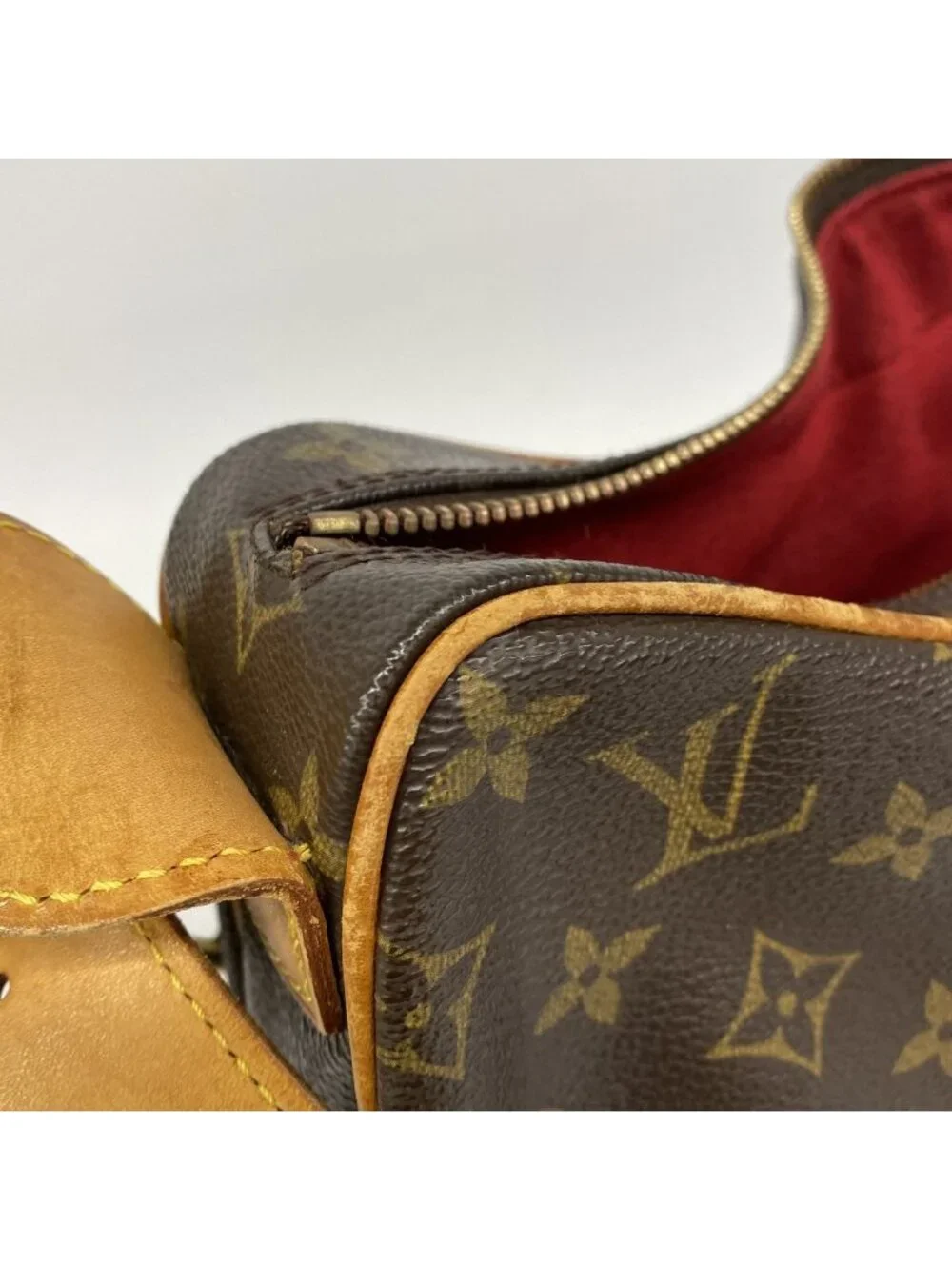 Louis Vuitton Shoulder Bag Monogram Croissant GM Brown
